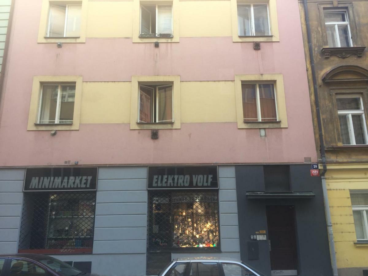 Air Conditioned Terrace Apartment Prague Exterior photo
